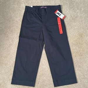 Gloria Vanderbilt pull on pants